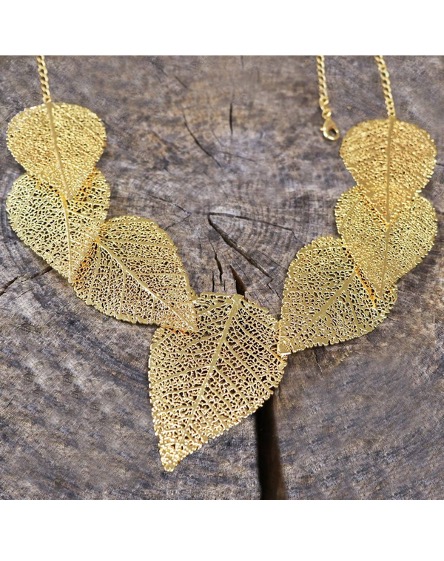Skøn Information På hovedet af Gold Leaf necklace - Thi Thao Copenhagen
