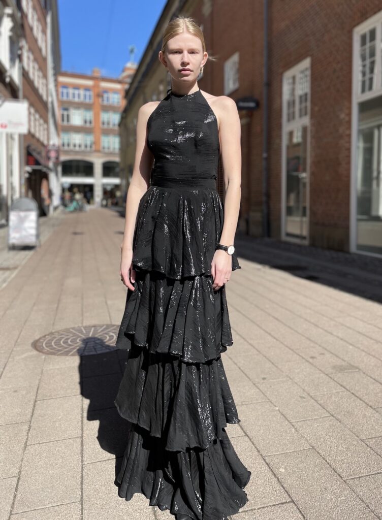 Black silk halterneck top and long silk skirt gala outfit by Thi Thao Copenhagen.