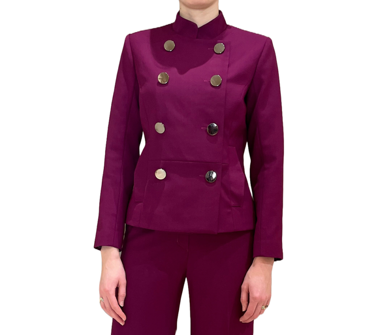 Magenta jacket in 100% wool with small collar and two straight down button rows